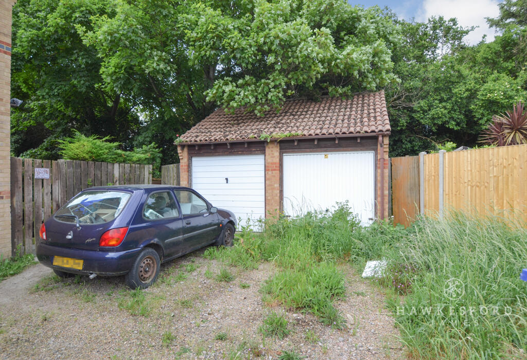Pavilion Drive, Sittingbourne -  Garage &amp; Parking