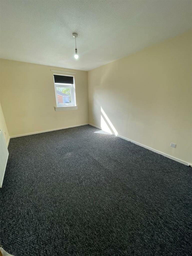 27 Kersland Foot Bedroom1.jpg