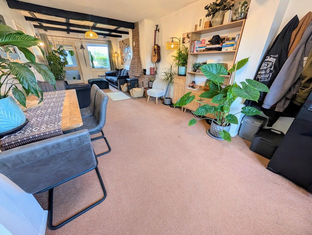 PXL_20250924_1557...