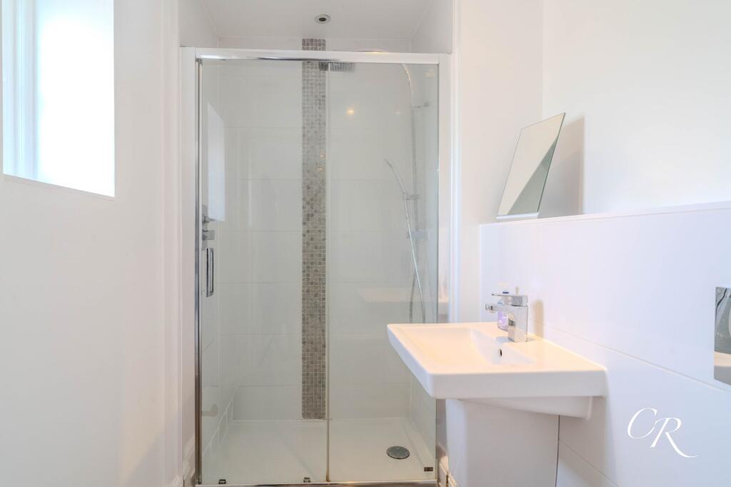 Ensuite Three