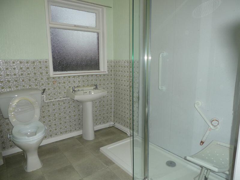 Shower room 