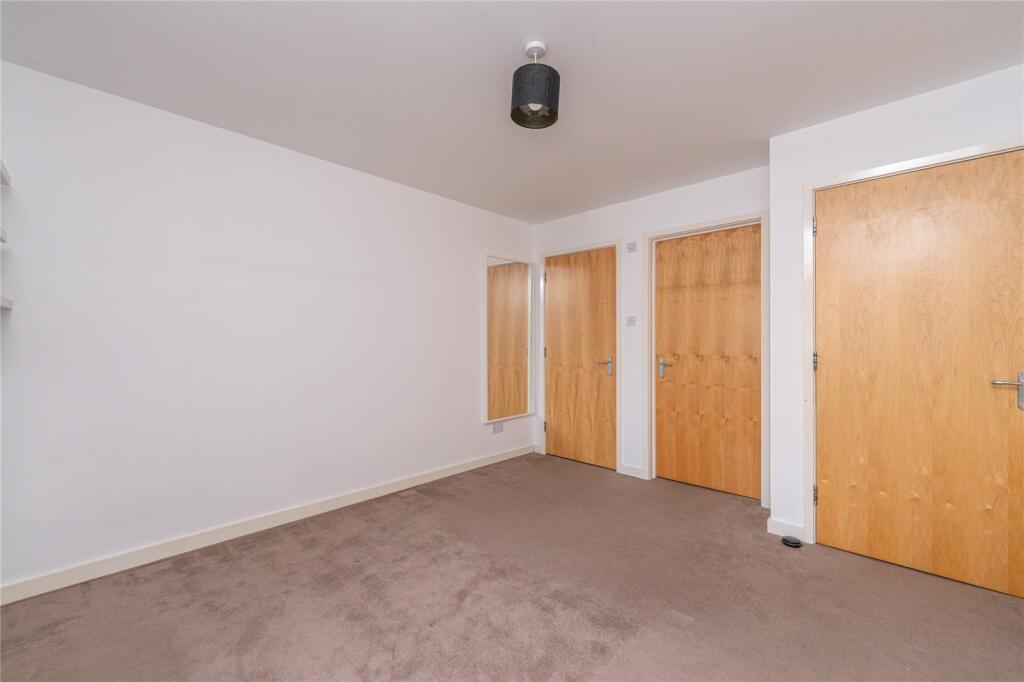 Bedroom 1 Alt