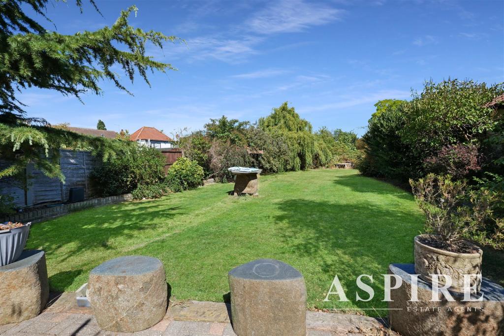 Aspire High Road10.jpg