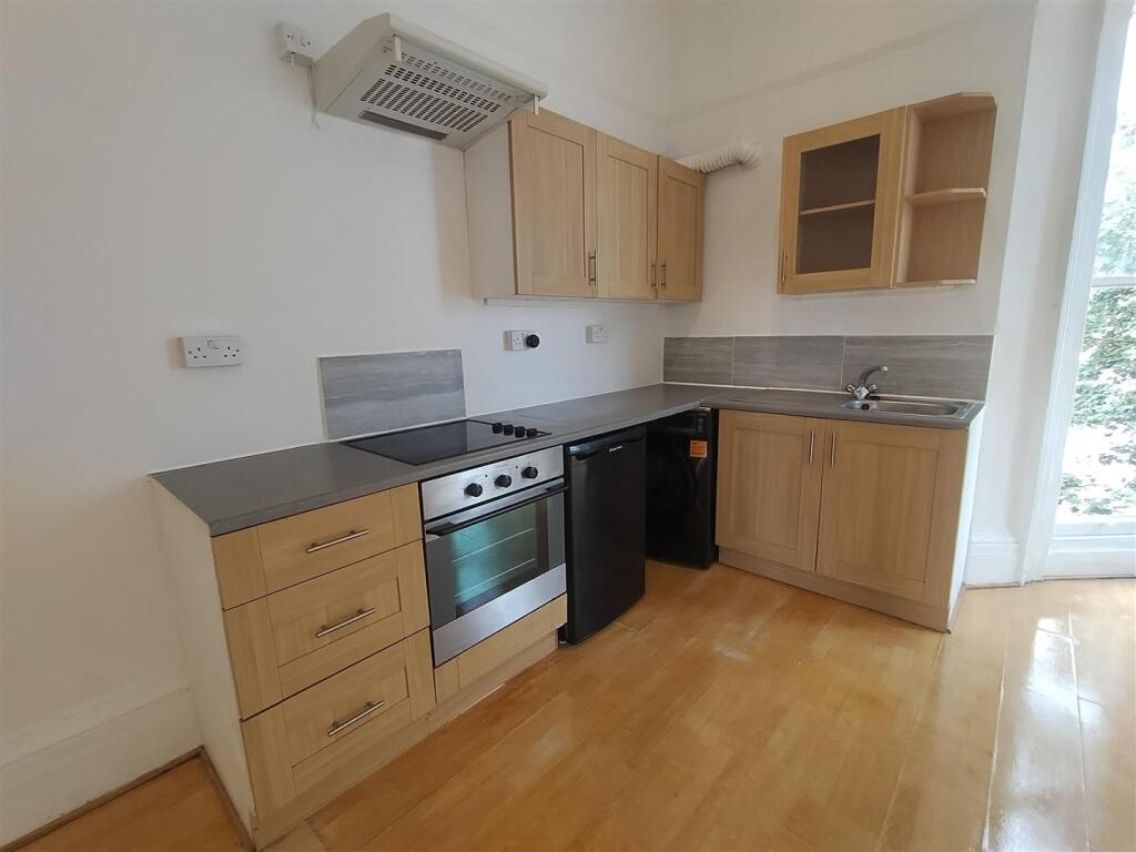 Buckingham Place FFF 38  (2).jpg