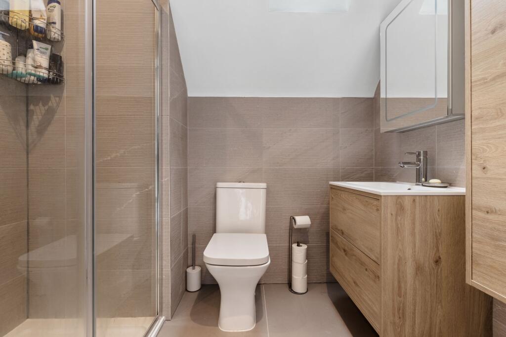 Ensuite