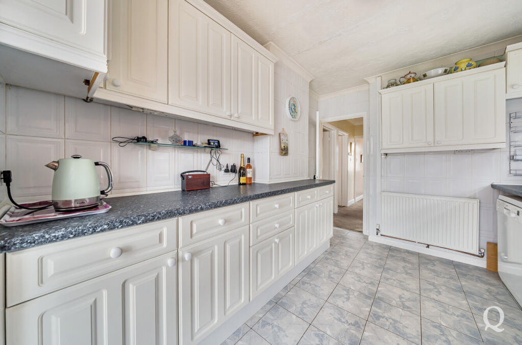 f8952918-3829-46d...