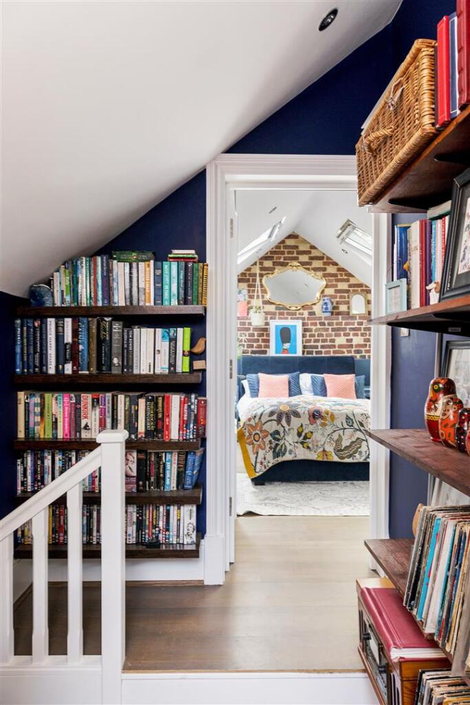 Friday Hill House E4