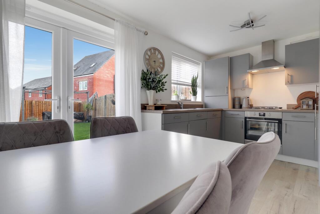 5- Ryan Clarke EweMove Pontefract