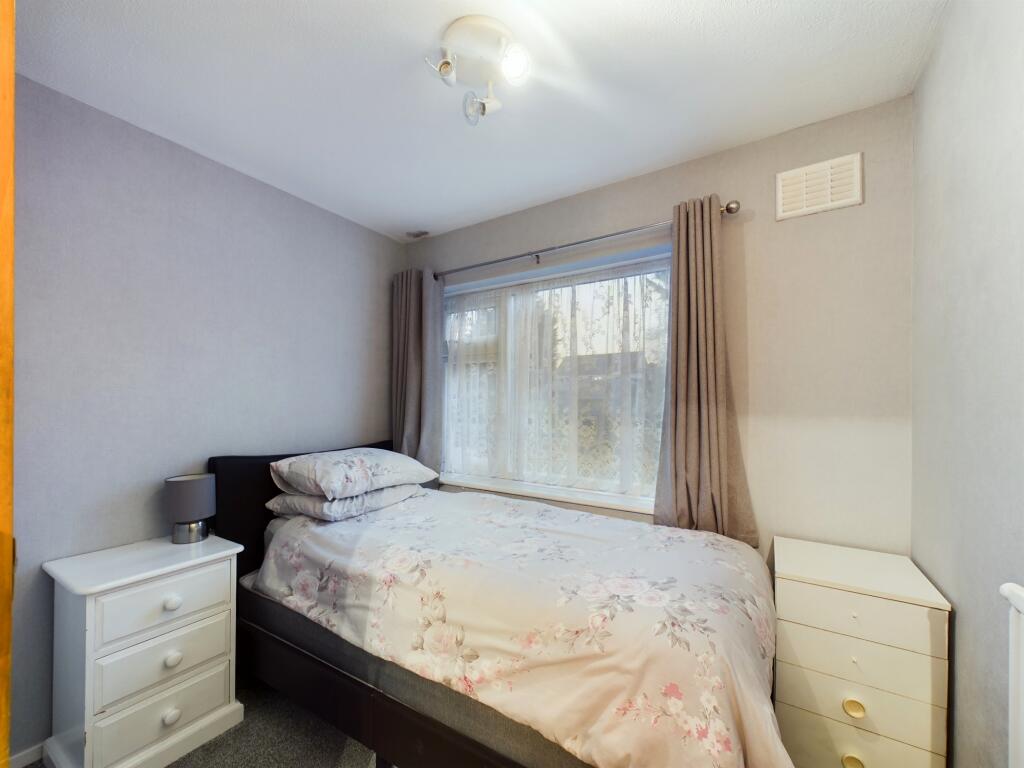 CAM02668G0-PR0139-STILL017
