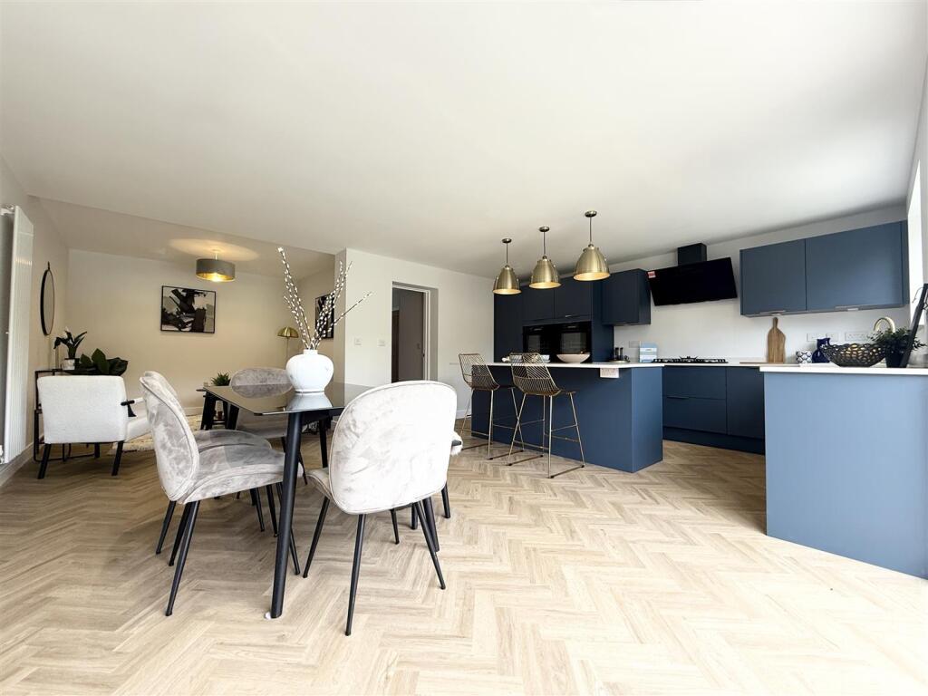 Family Living Kitchen