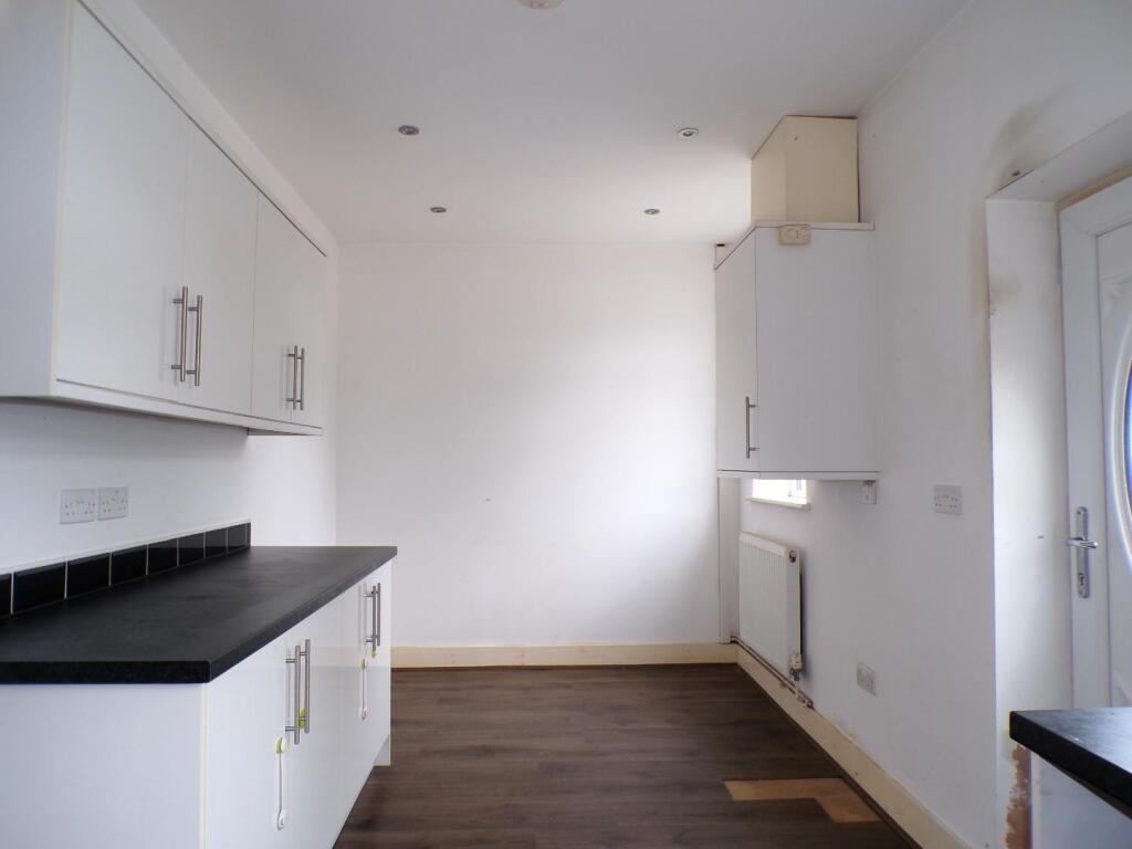 63CookeStKitchen (3).JPG