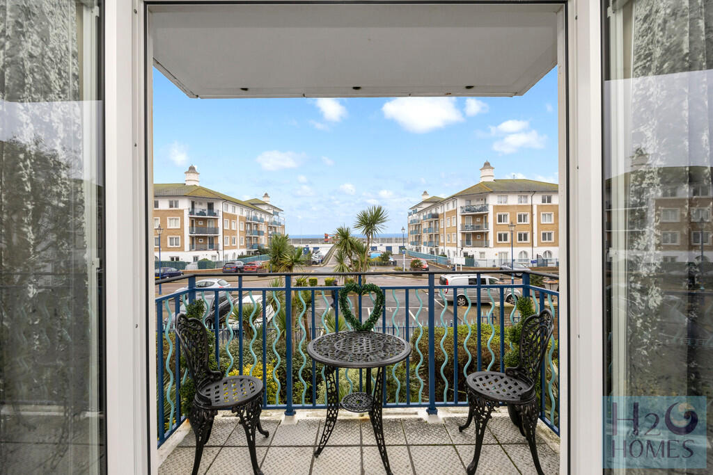 Hamilton Court_13...