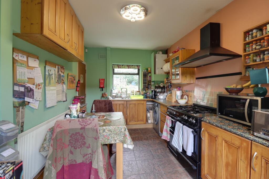 Kitchen diner 1