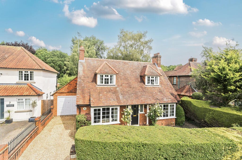 1296274-3-682dd2c...