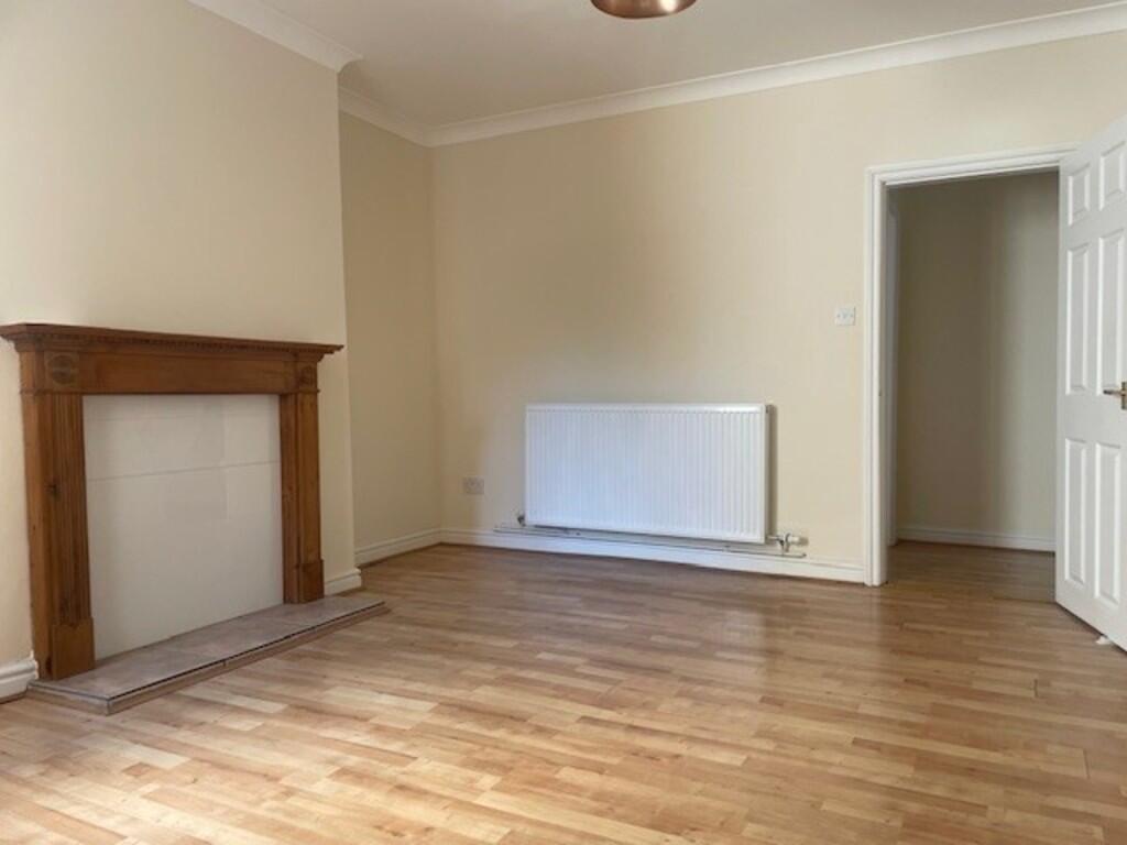 livinng room, gro...