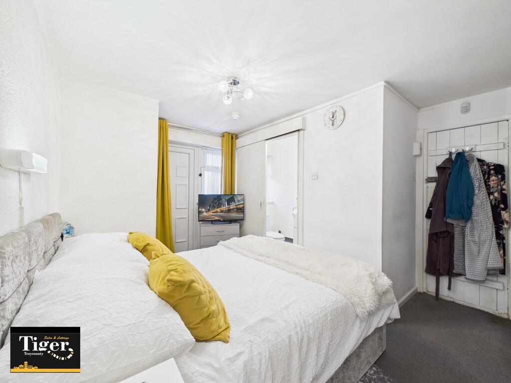 CAM03440G0-PR0426...