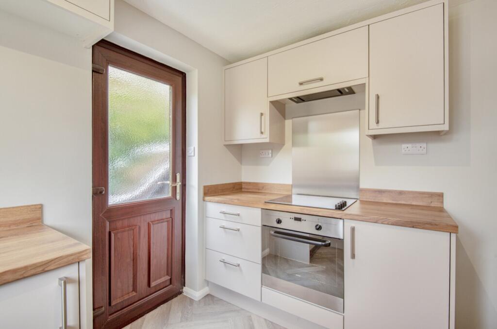 1325609-20-68751ea3d9b53