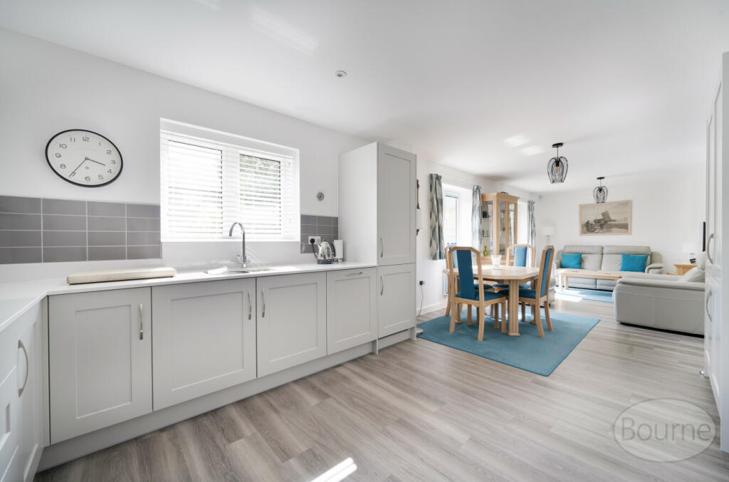 a860e183-4cc5-4f2...