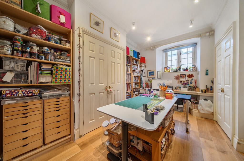 1348897-48-68cadd...