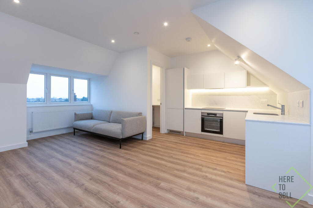 369 Green Lanes, London, N13 4JH-6 - Copy