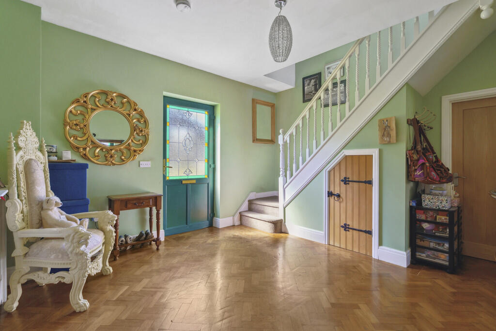 89038_The Orchard...