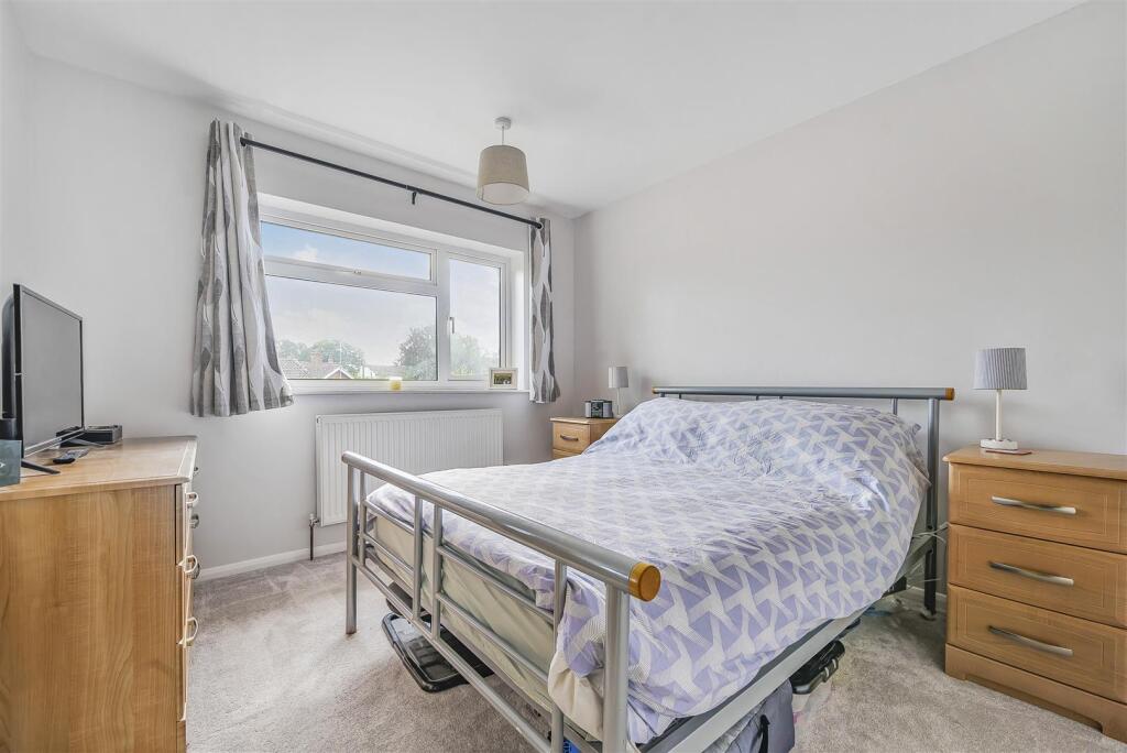 Bedroom 2.jpg
