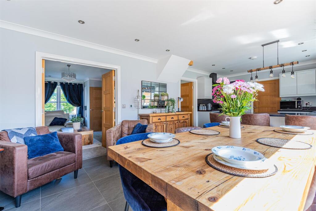 Mountain Road 10-36.jpg