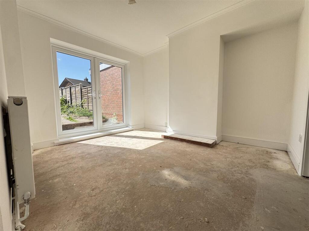 IMG_7371 (Large).JPG