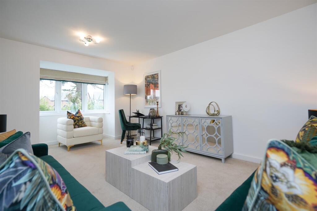 Crest Nicholson (27).jpg