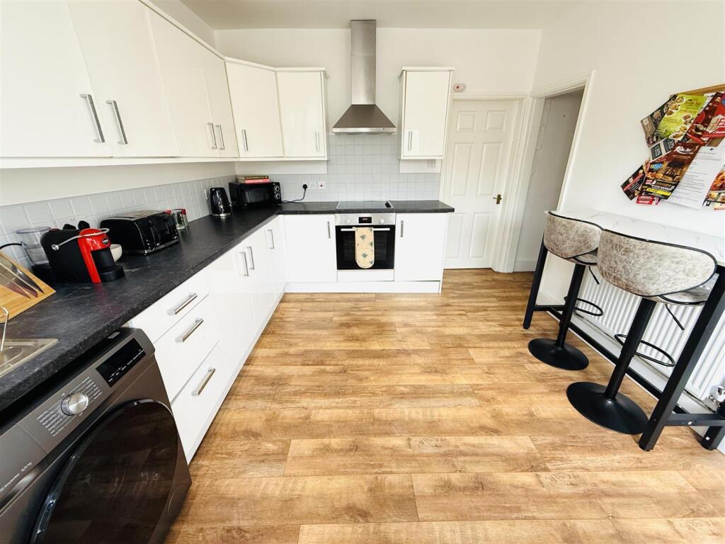 Breakfast Kitchen