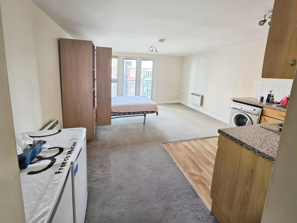 265f4b44-Hall 20t...