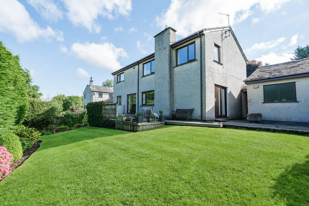 Rear Aspect &amp;...