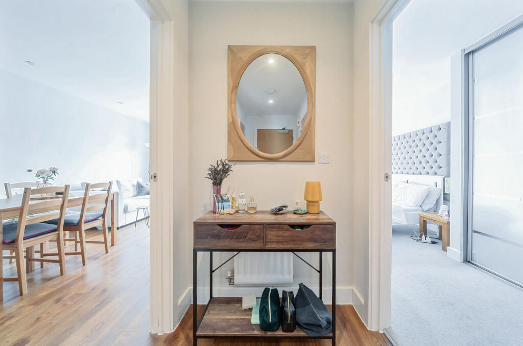 1306627-16-685037...