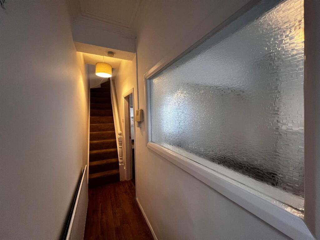 78SS - Hallway.jpg