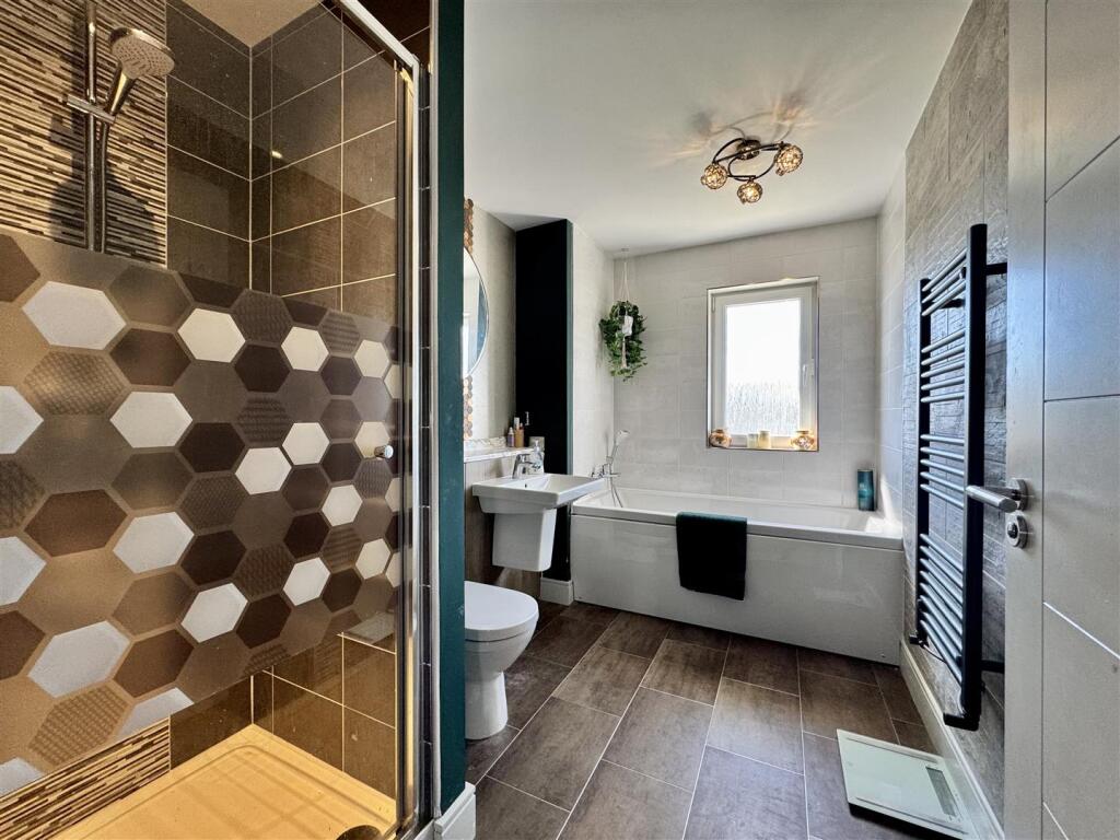 Family bathroom