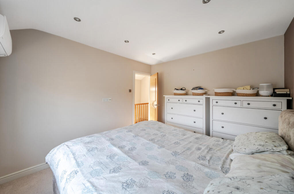 1328379-7-6899b58...