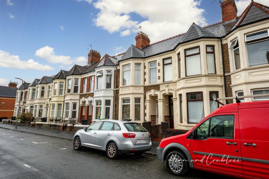 Dogfield Street, Cathays, HernCrabtree (19).jpg