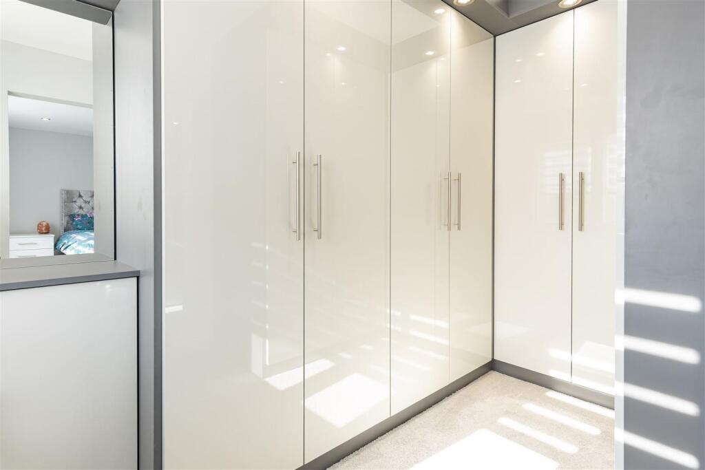 23 Kings Wood  (16).jpg