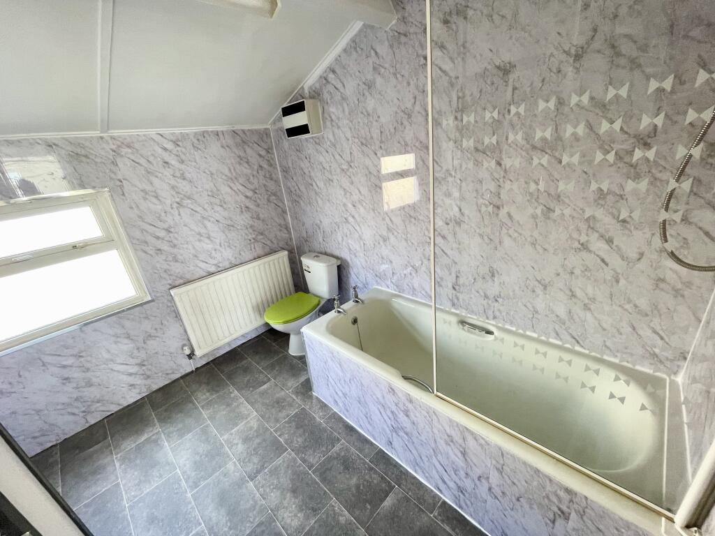 Bathroom 3