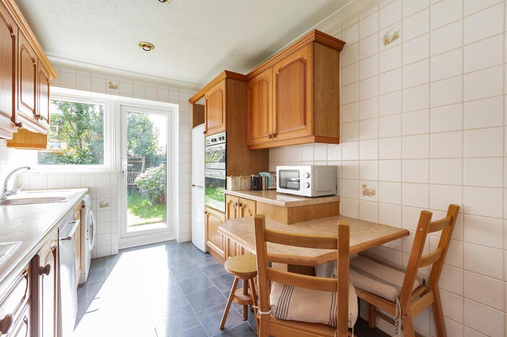 62 Caling Croft-LR15.jpg