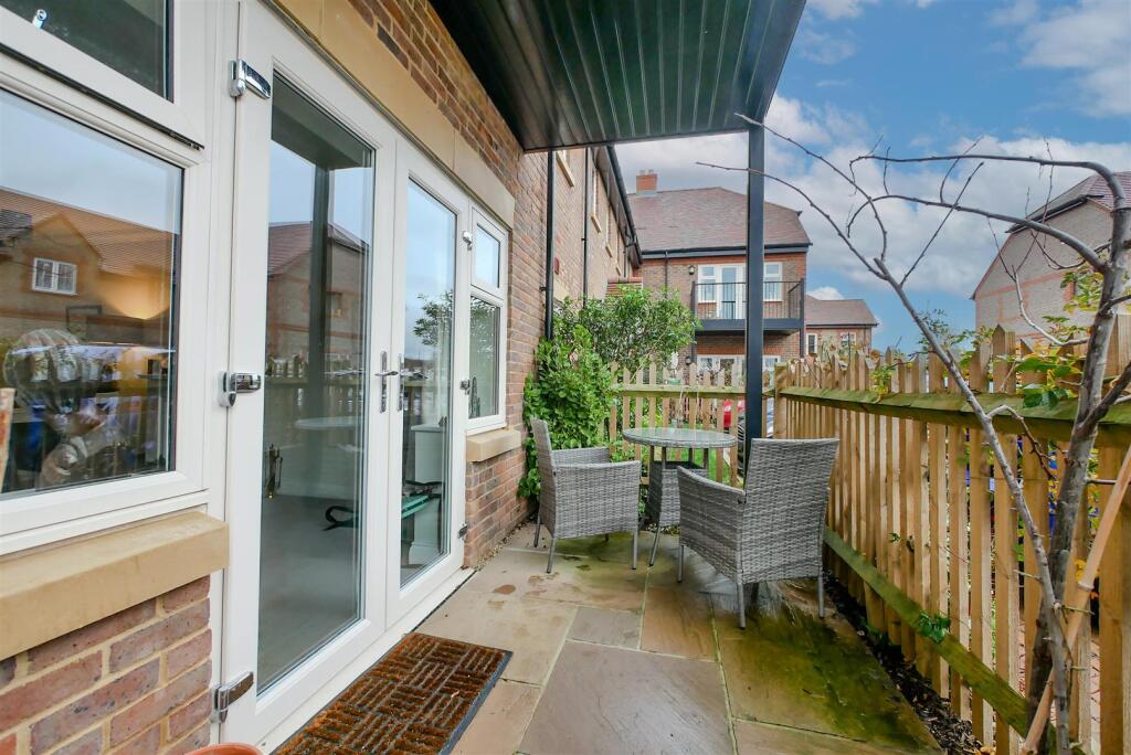 Courtyard Terrace