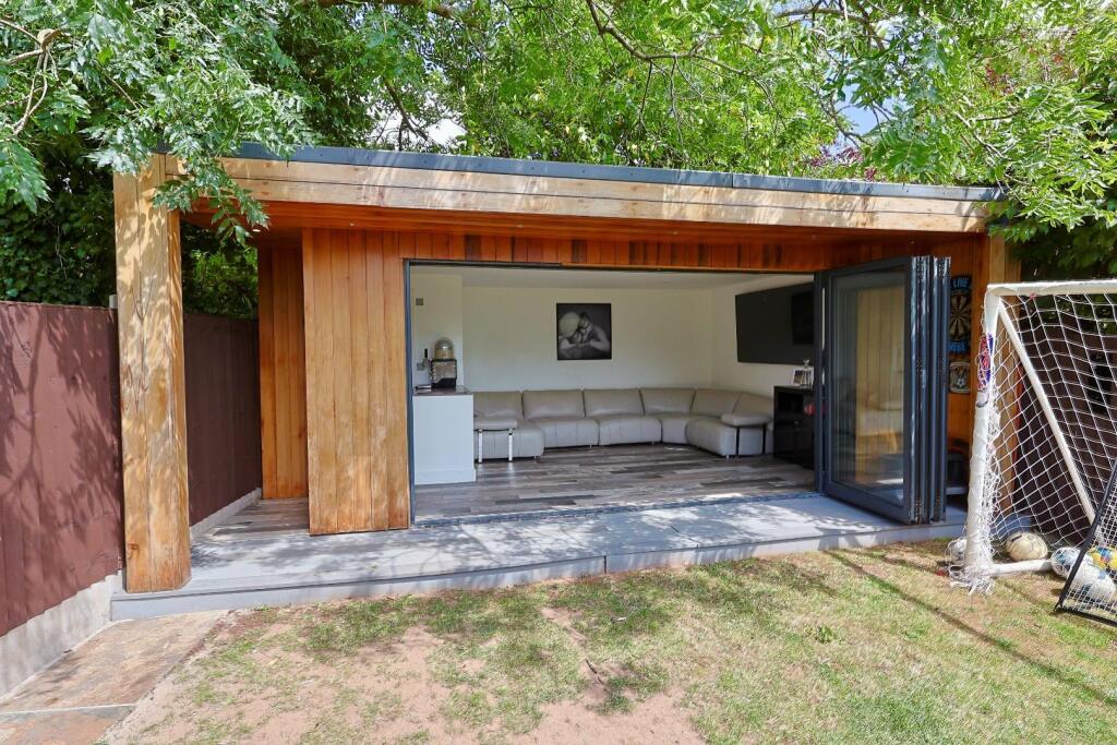 Garden Room
