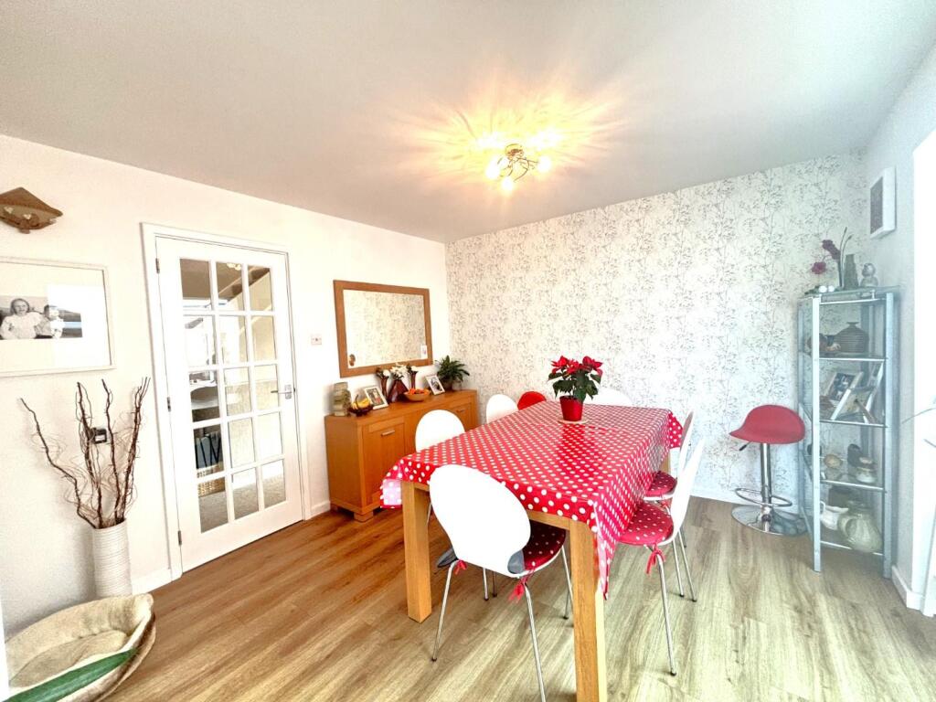 Dining Room.jpeg