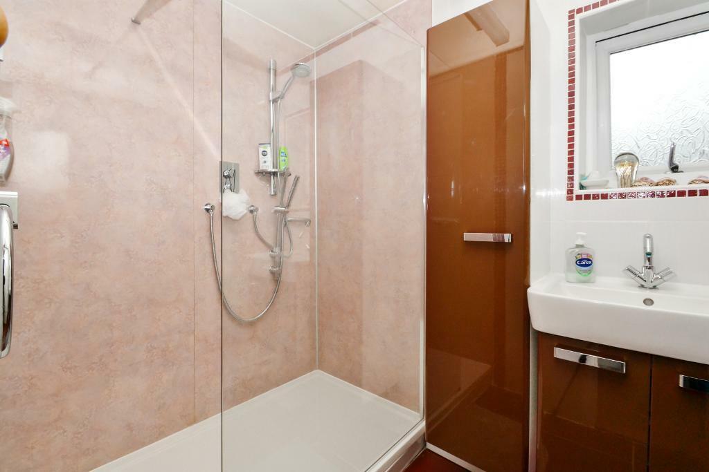 Family Shower Room