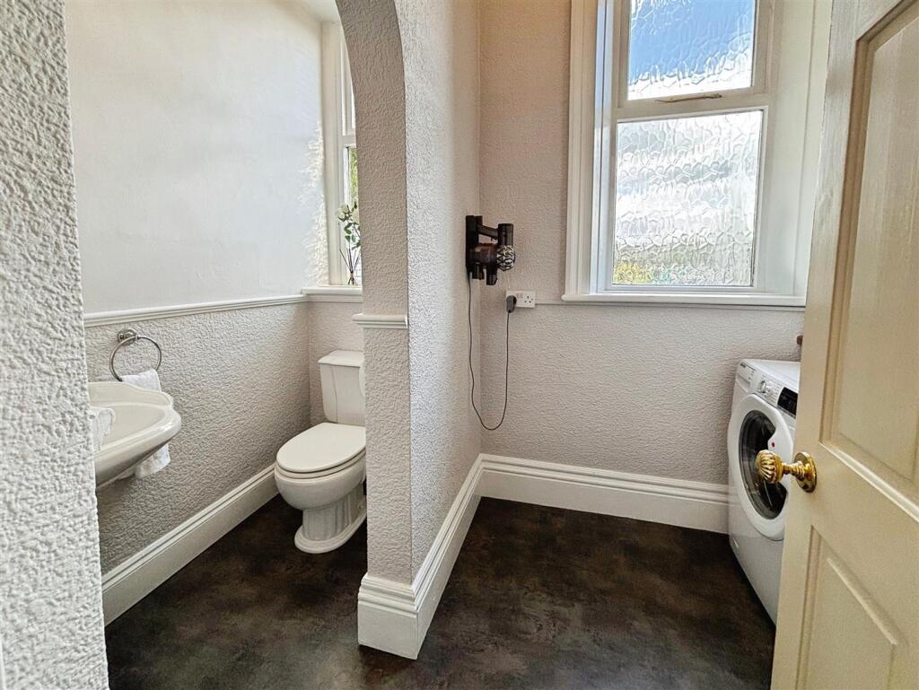 Ground Floor WC/Utility