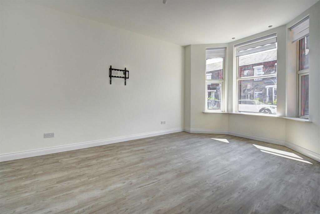 51 Avondale Road, Wigan-7.jpg