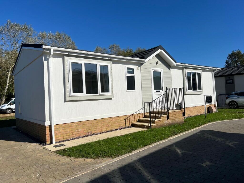 16 Cherry Blossom Dr