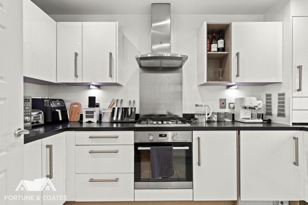 CliftonHatch_10.jpg