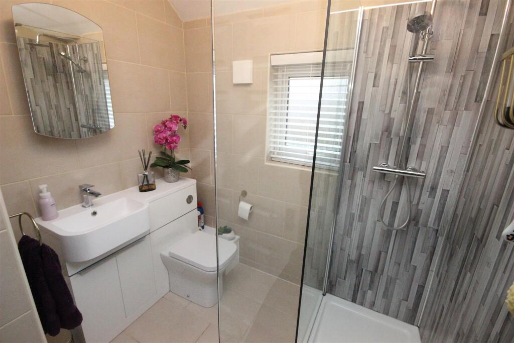 shower room.JPG