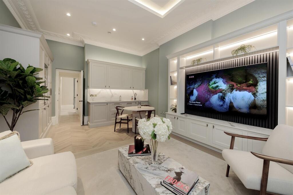 4@38-39 rutland gate-1227.jpg